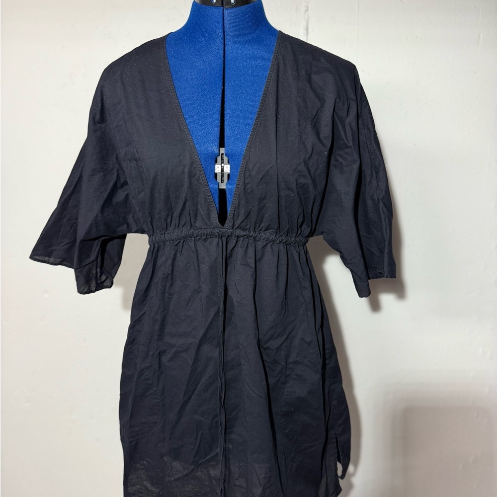 Black V-Neck Tunic Top